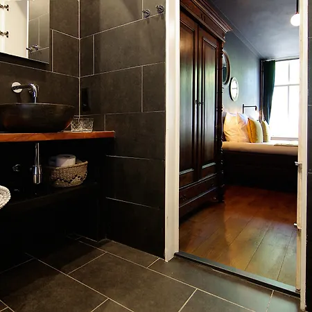 1637: Historic Canal View 4* אמסטרדם