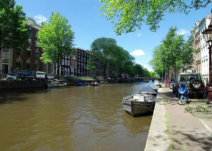 1637: Historic Canal View 4* Ámsterdam