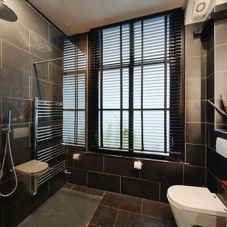 Guest house 1637: Historic Canal View