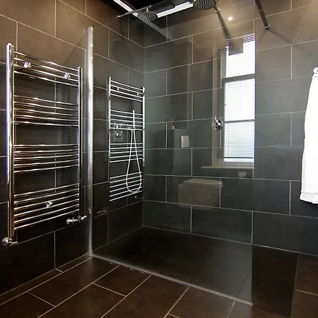 Guest house 1637: Historic Canal View 4*
